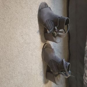 American Eagle- size 8.5 heels